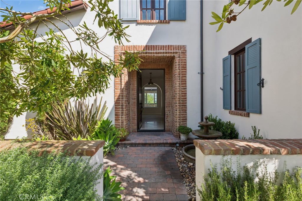 MLS #NP25218965 image #2