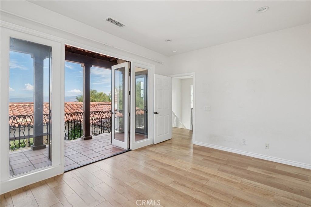 MLS #NP25218965 image #26