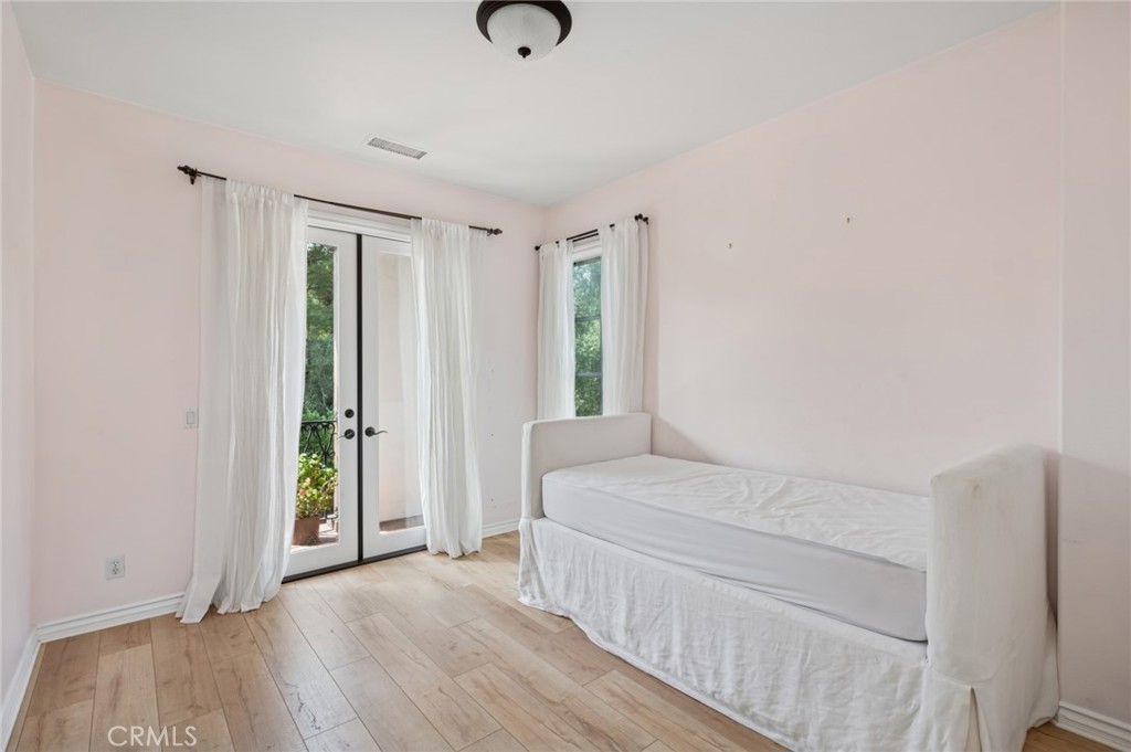 MLS #NP25218965 image #31