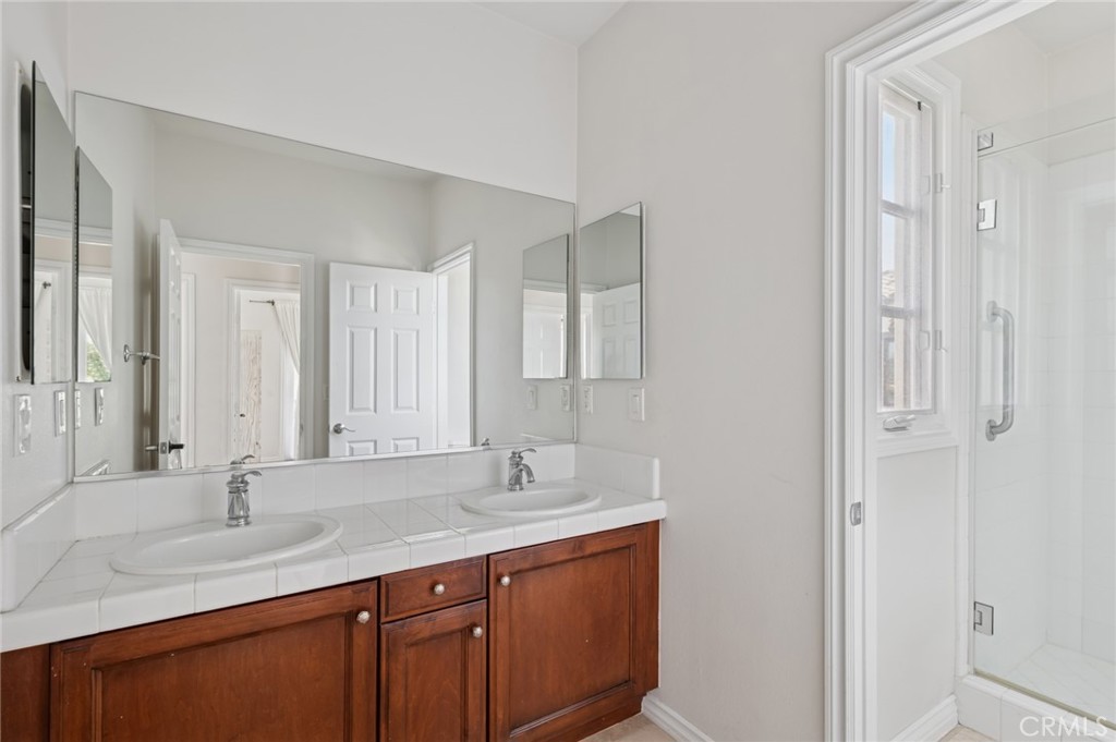 MLS #NP25218965 image #32