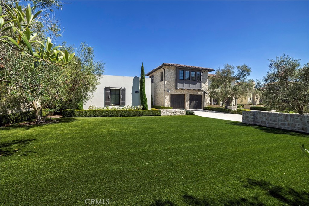 MLS #NP25219379 image #1