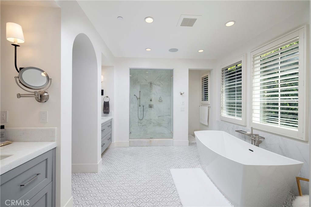 MLS #NP25219379 image #21