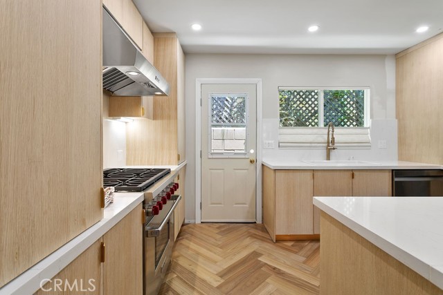 MLS #NP25219545 image #8