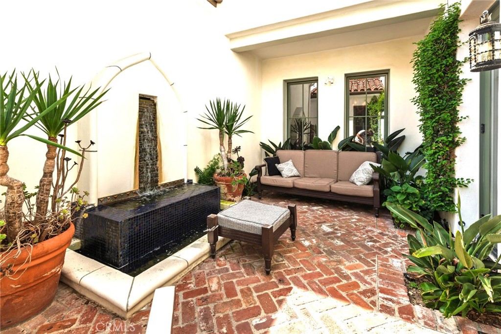 MLS #NP25220198 image #10