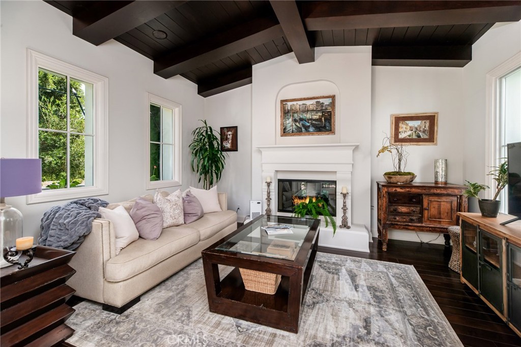 MLS #NP25220198 image #6