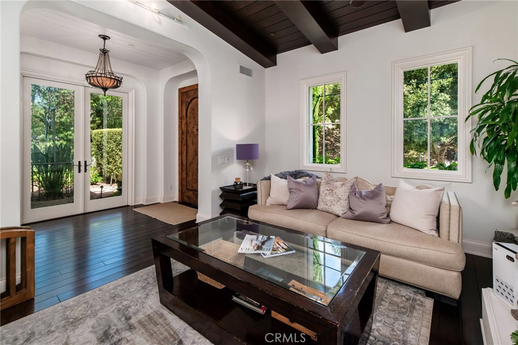 MLS #NP25220198 image #7