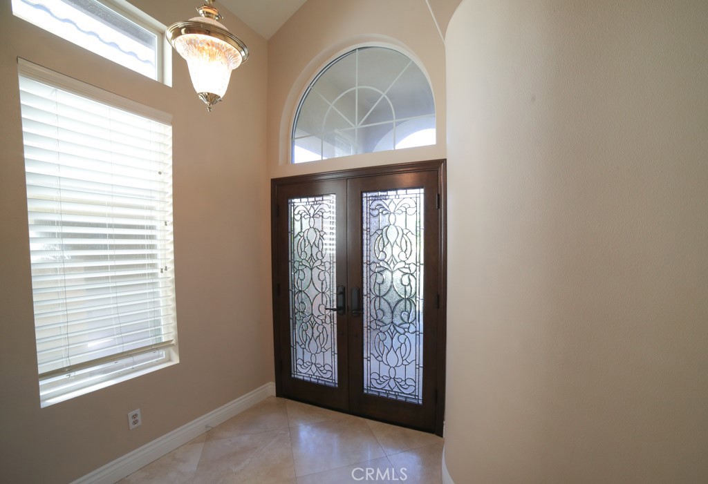 MLS #NP25220990 image #3