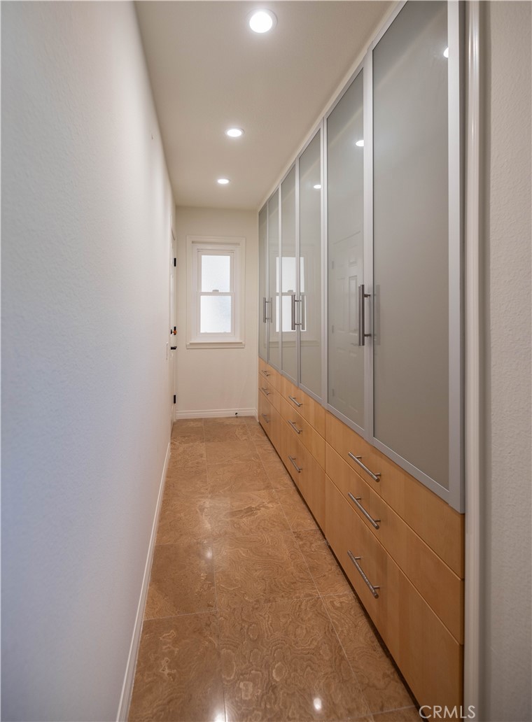 MLS #NP25221173 image #10