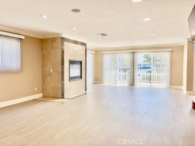 MLS #NP25221581 image #1