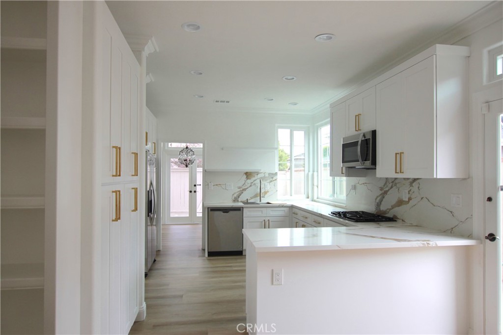 MLS #NP25222072 image #10