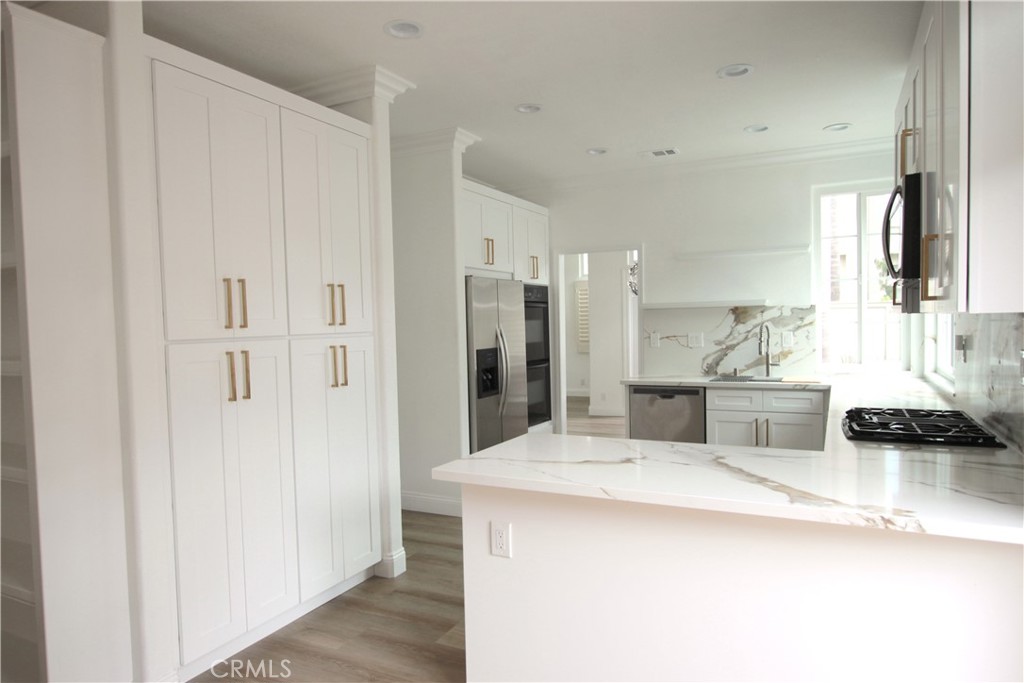 MLS #NP25222072 image #9