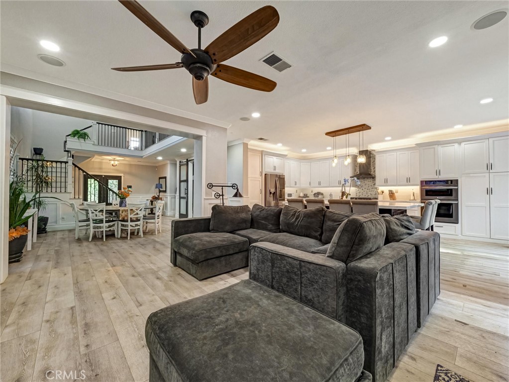 MLS #NP25223412 image #9