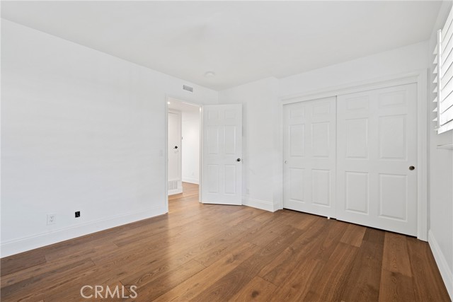 MLS #NP25223894 image #24