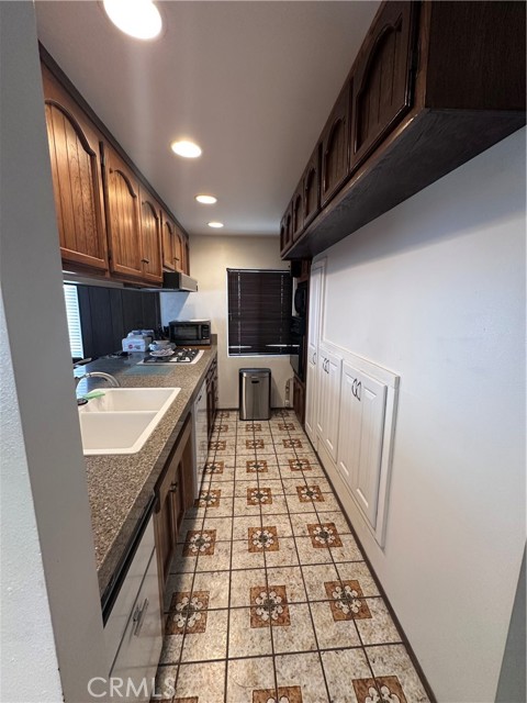 MLS #NP25225327 image #3