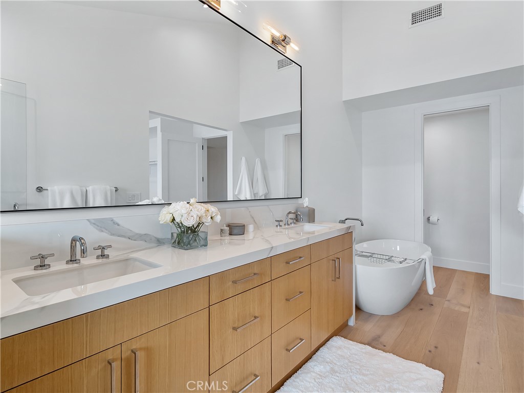 MLS #NP25225542 image #20