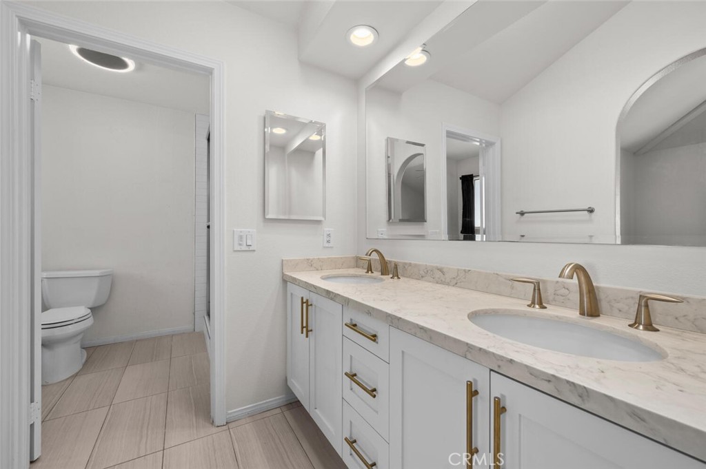 MLS #NP25225677 image #2