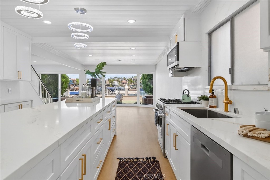 MLS #NP25227884 image #5