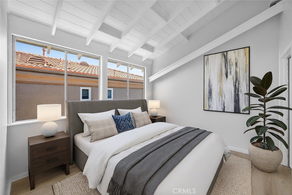 MLS #NP25227884 image #9