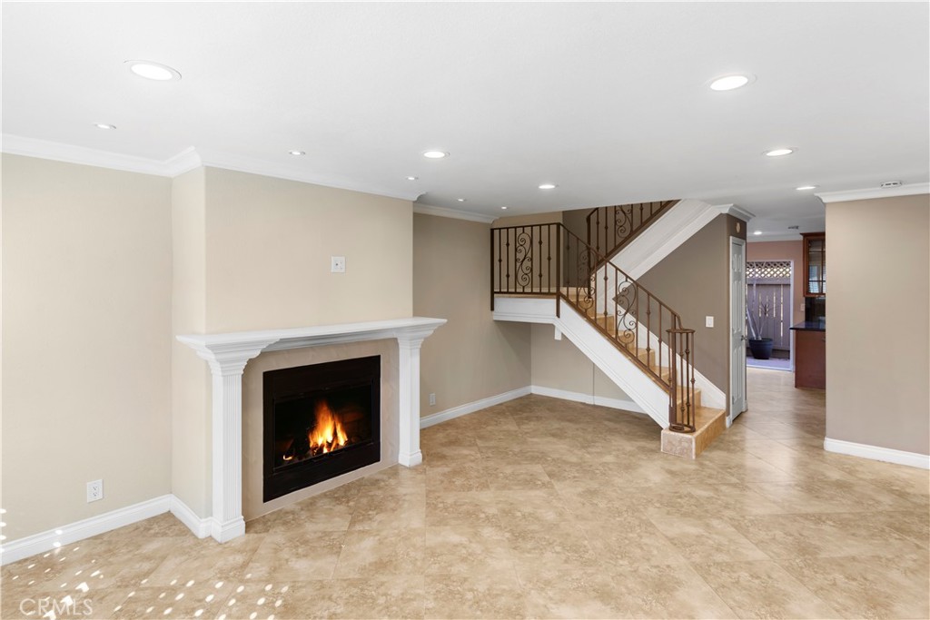 MLS #NP25227907 image #1