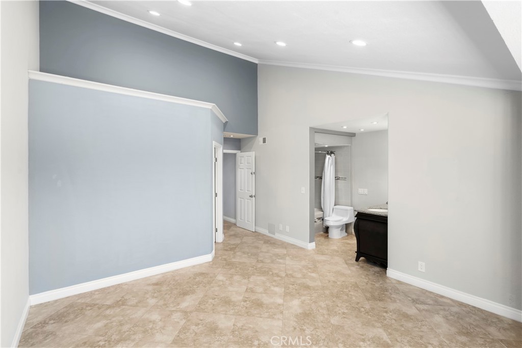 MLS #NP25227907 image #15