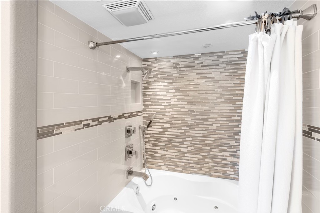 MLS #NP25227907 image #23