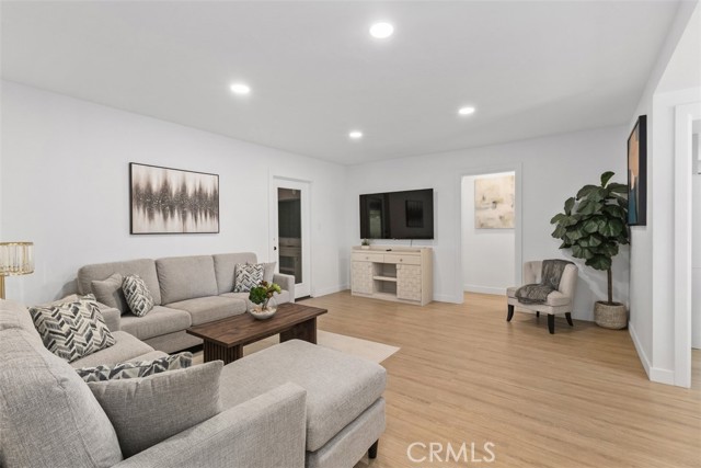 MLS #NP25228205 image #6