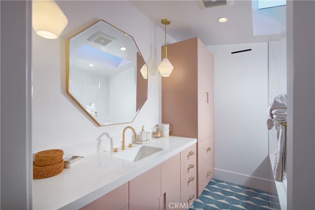 MLS #NP25106386 image #23