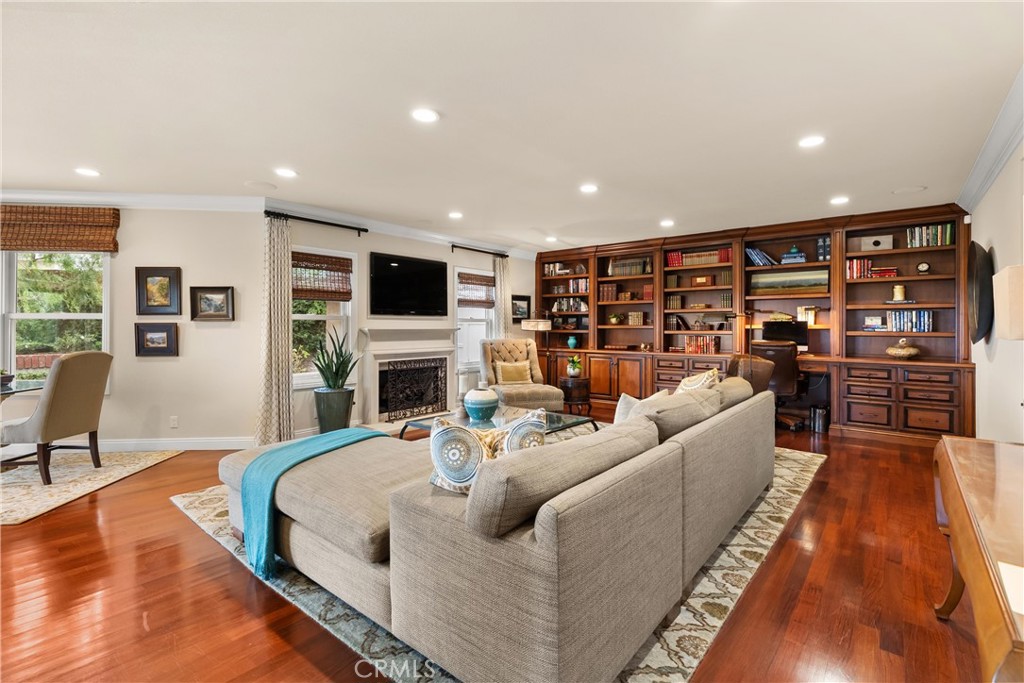 MLS #NP25229255 image #8