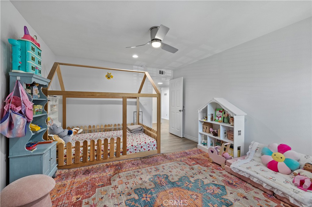 MLS #NP25229365 image #14