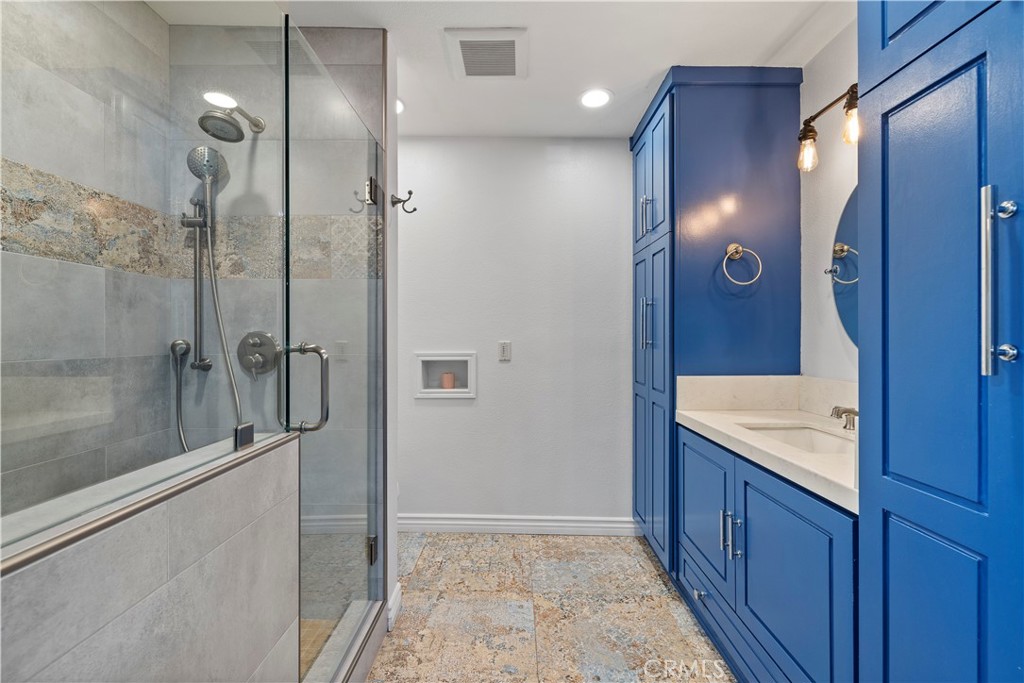 MLS #NP25229365 image #17