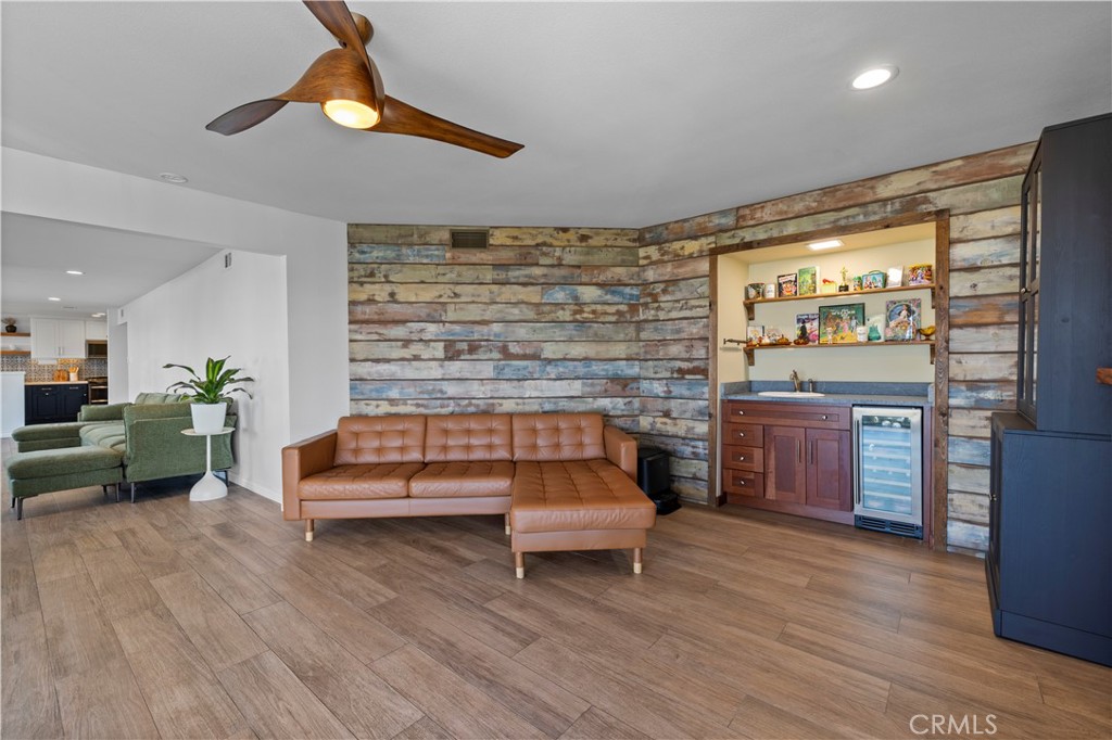 MLS #NP25229365 image #9