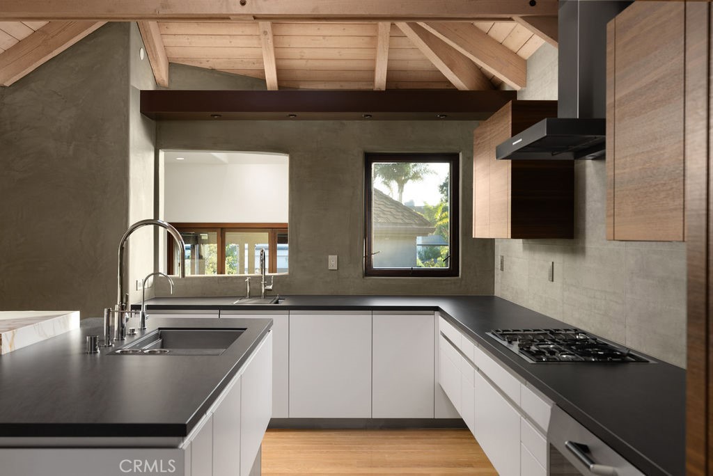 MLS #NP25229664 image #9