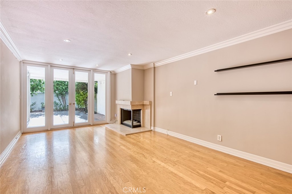 MLS #NP25226582 image #6