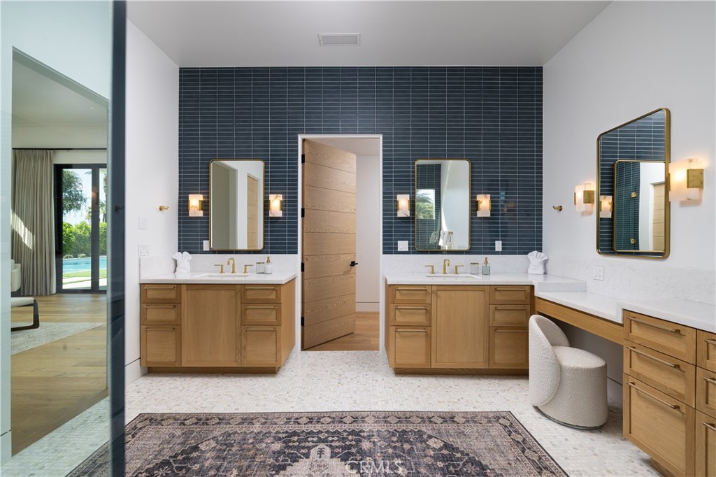 MLS #NP25230221 image #9