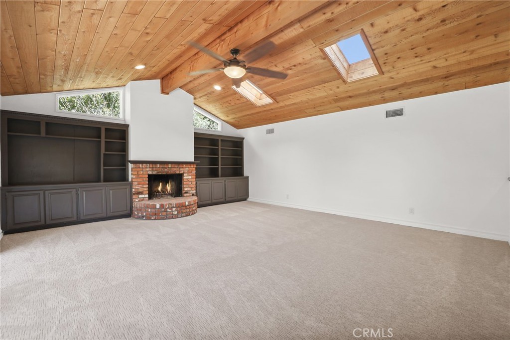 MLS #NP25230670 image #11