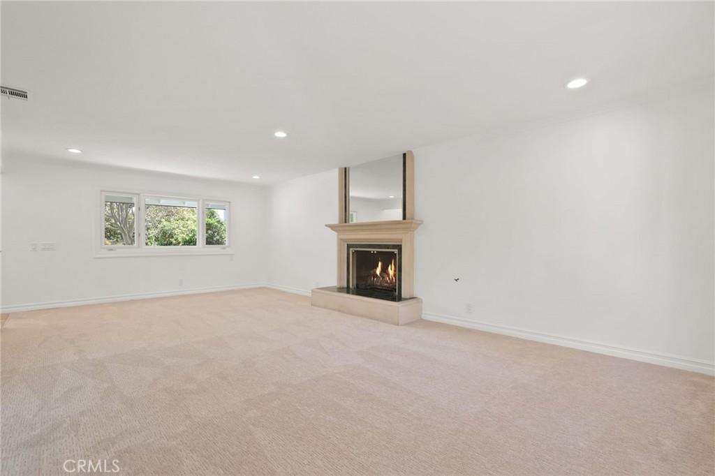 MLS #NP25230670 image #4