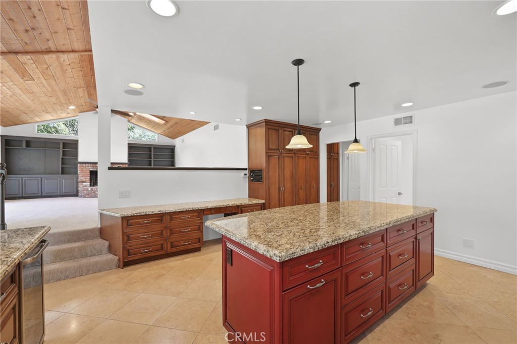 MLS #NP25230670 image #9