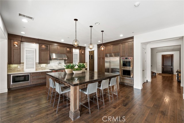 MLS #NP25231160 image #8