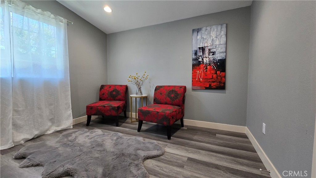 MLS #NP25231732 image #4