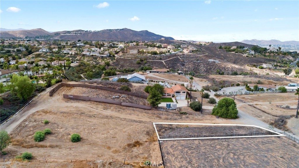 MLS #NP25232115 image #2