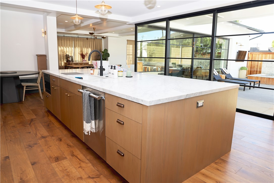 MLS #NP25232995 image #11