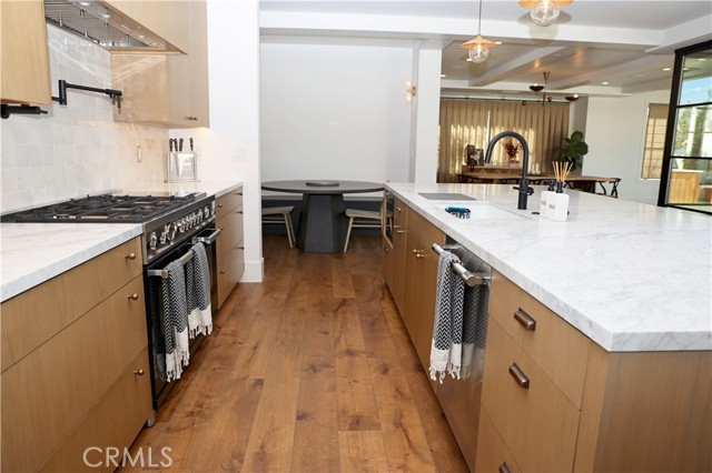 MLS #NP25232995 image #12