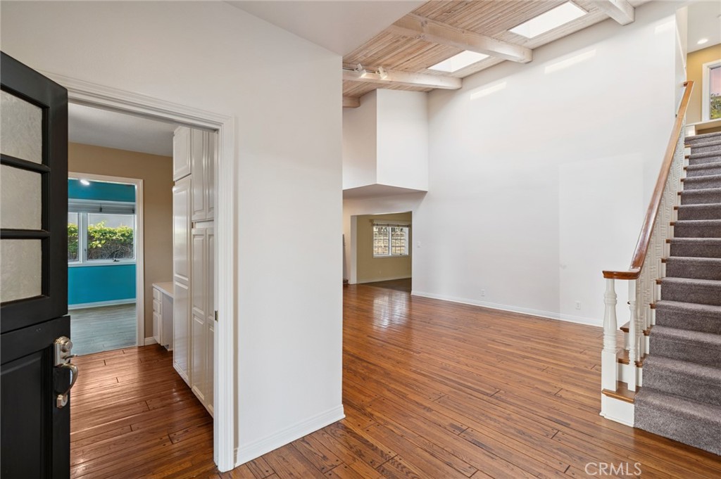 MLS #NP25234232 image #10