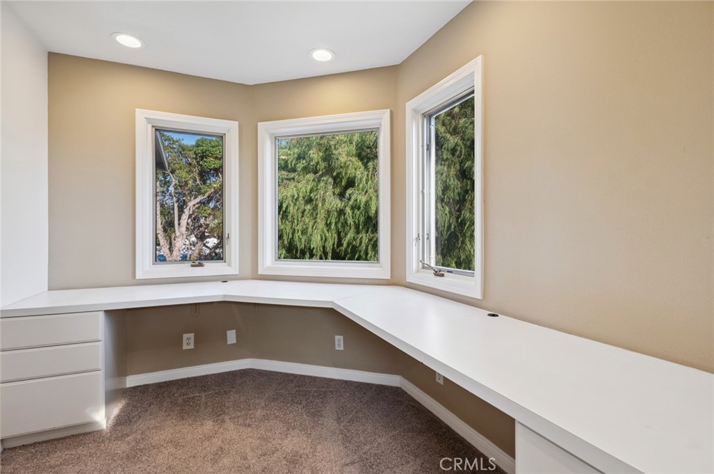 MLS #NP25234232 image #15