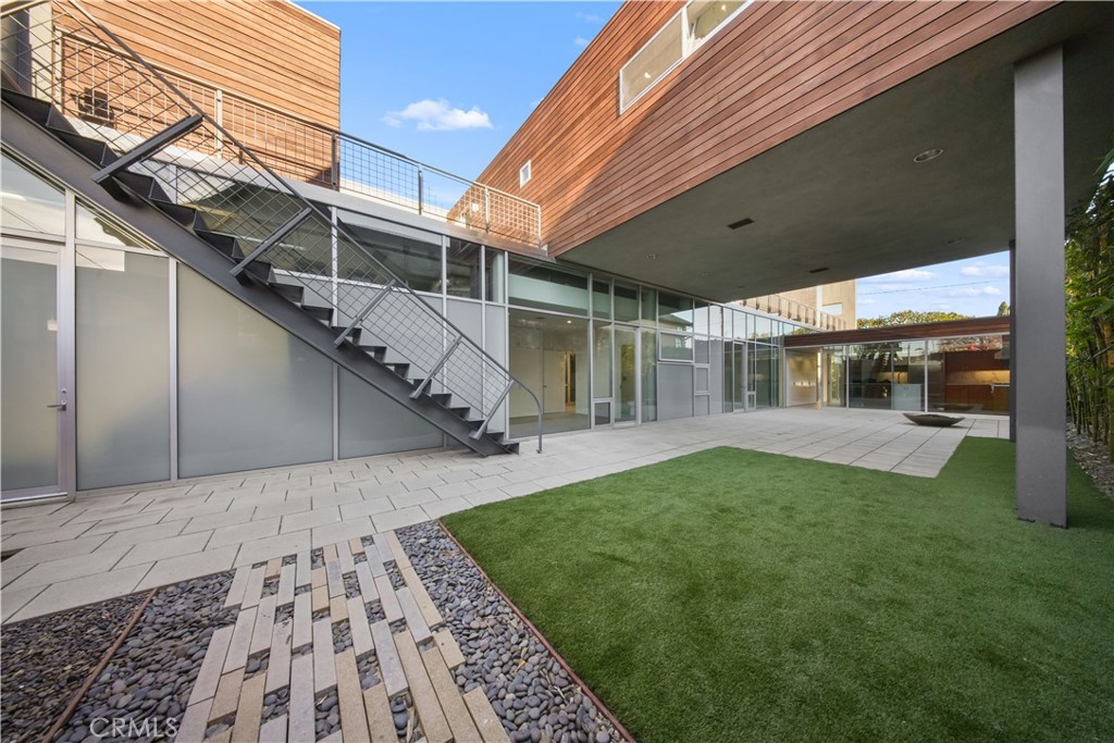 MLS #NP25234385 image #10