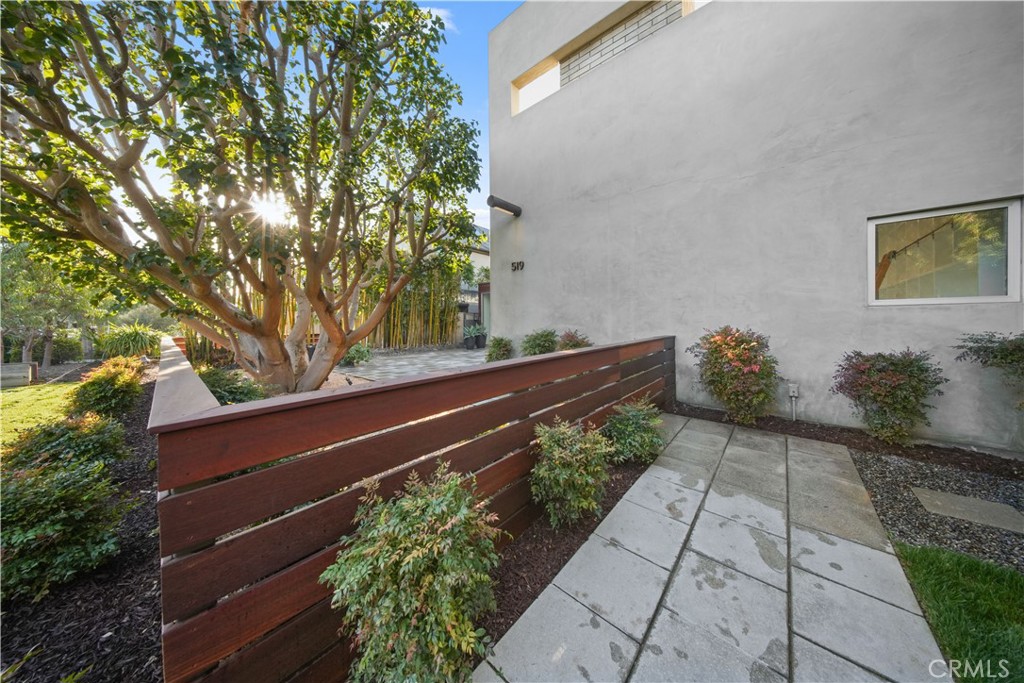 MLS #NP25234385 image #2