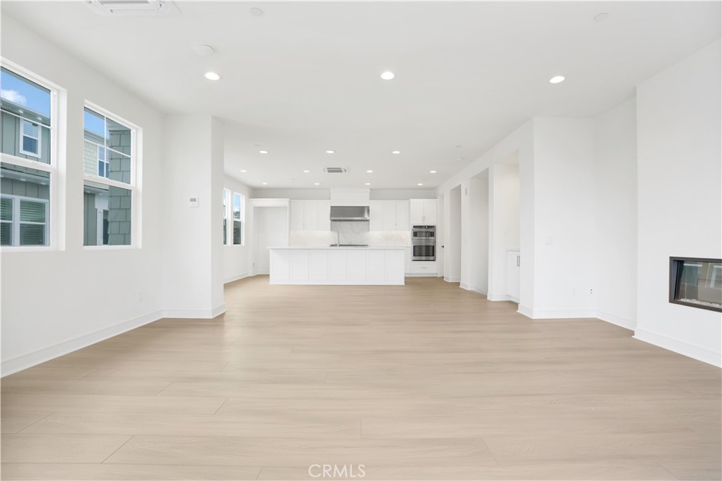 MLS #NP25238407 image #11