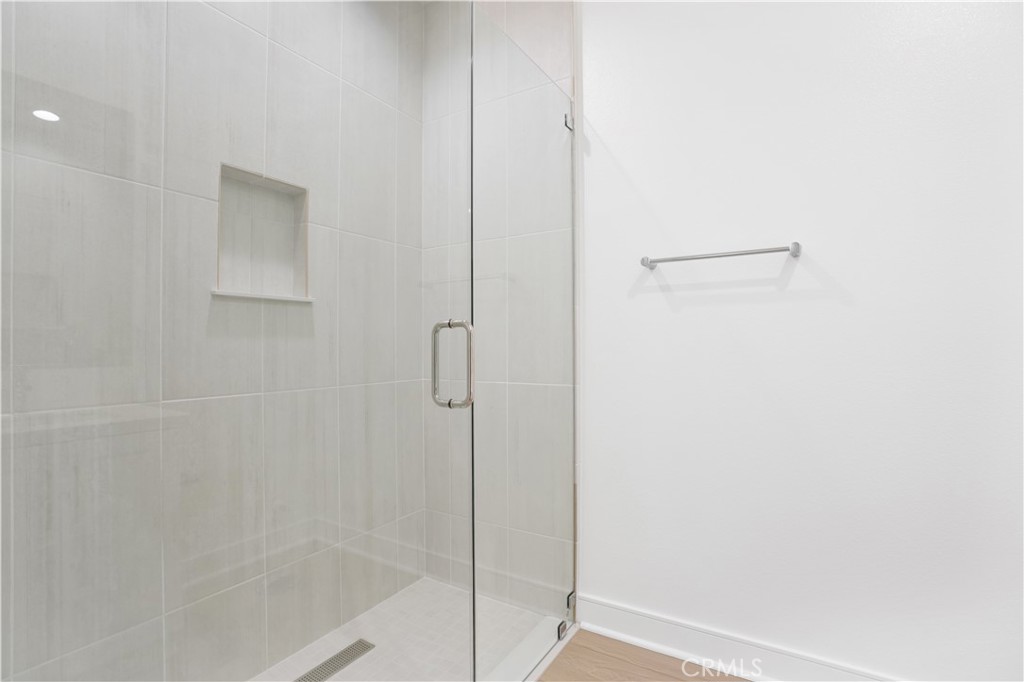 MLS #NP25238407 image #2