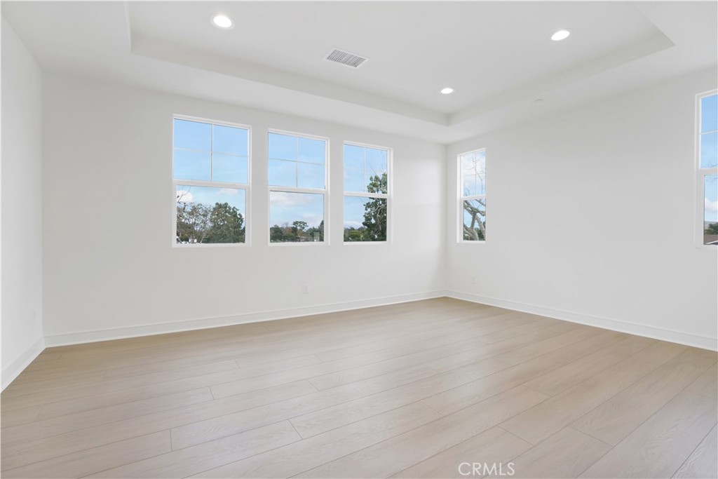 MLS #NP25238407 image #25