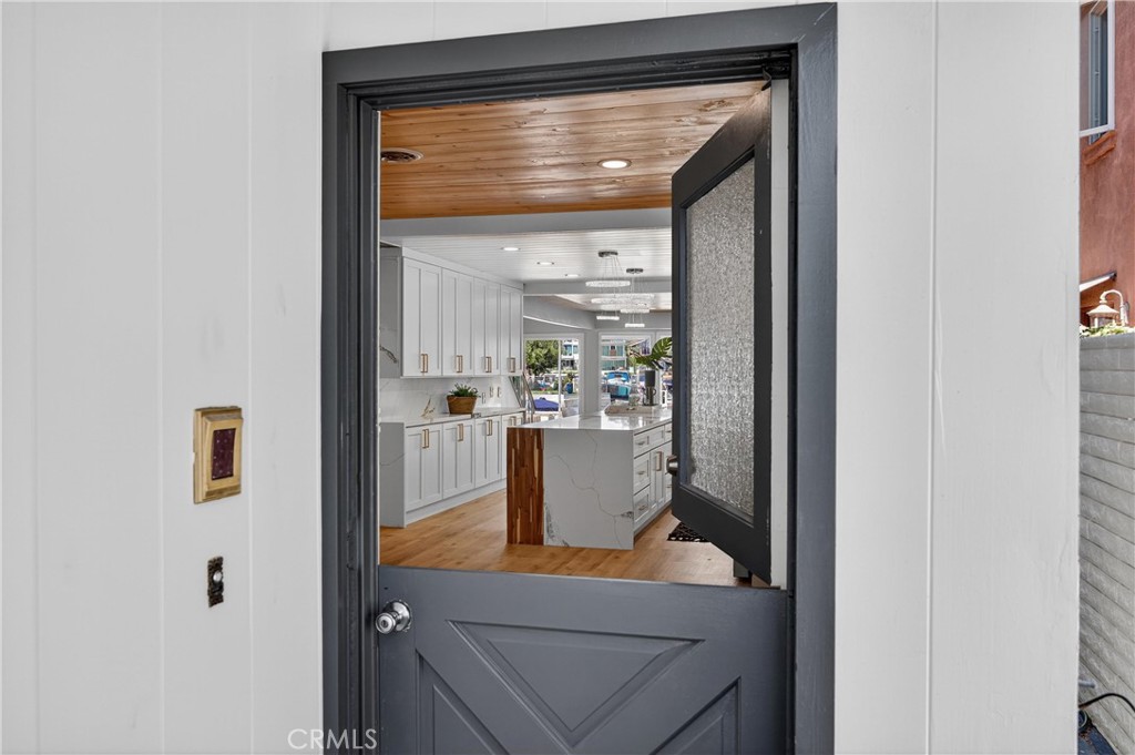 MLS #NP25200887 image #1